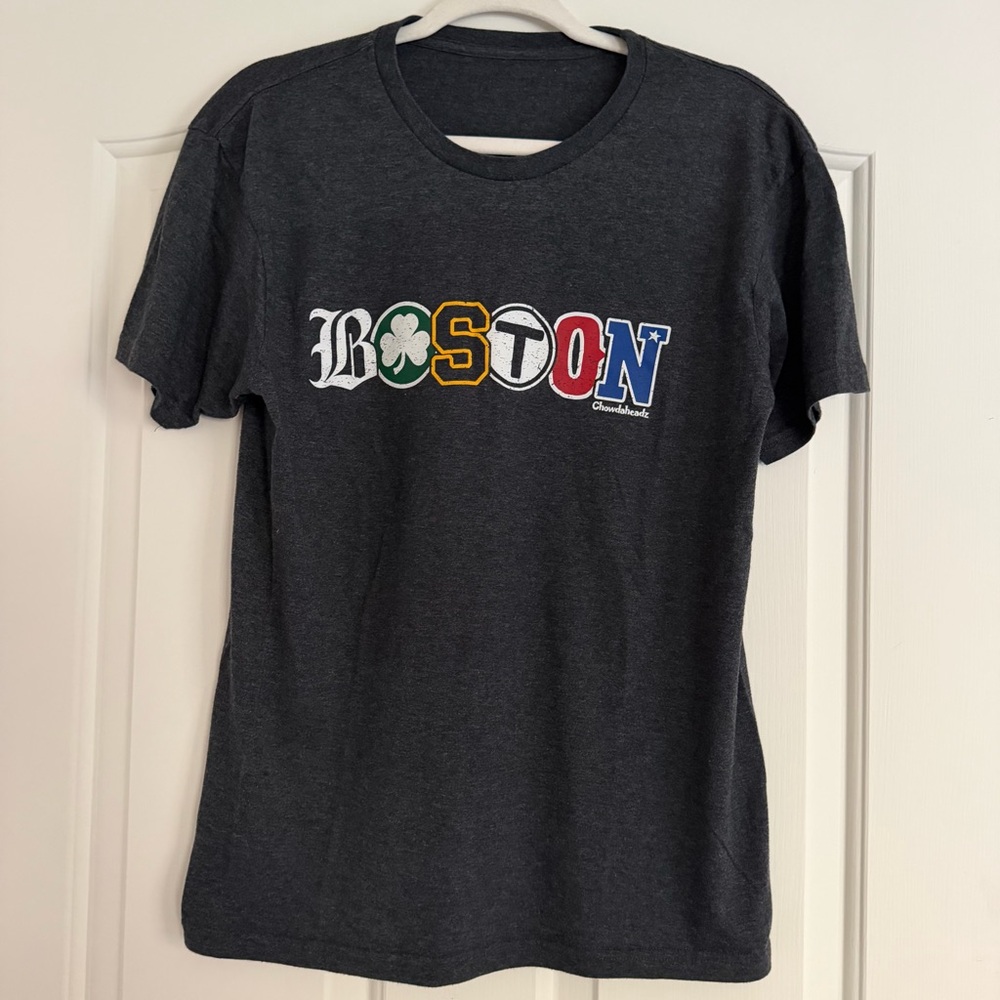 Boston Graphic Tee Chowdaheadz Gray Shirt